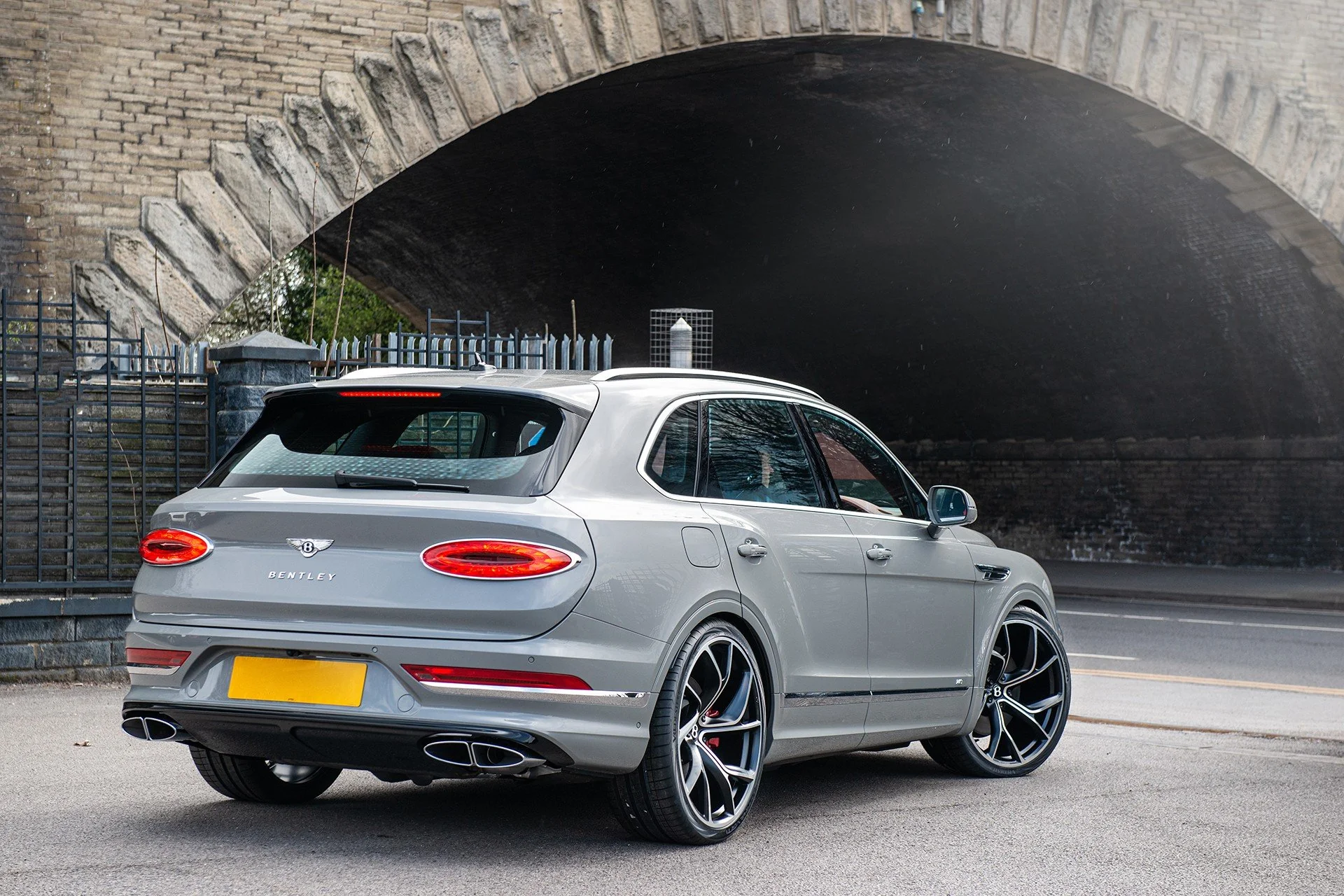 Bentley Bentayga (2020 Onwards) - Type 56 RS-Forged Alloy Wheels - Image 25