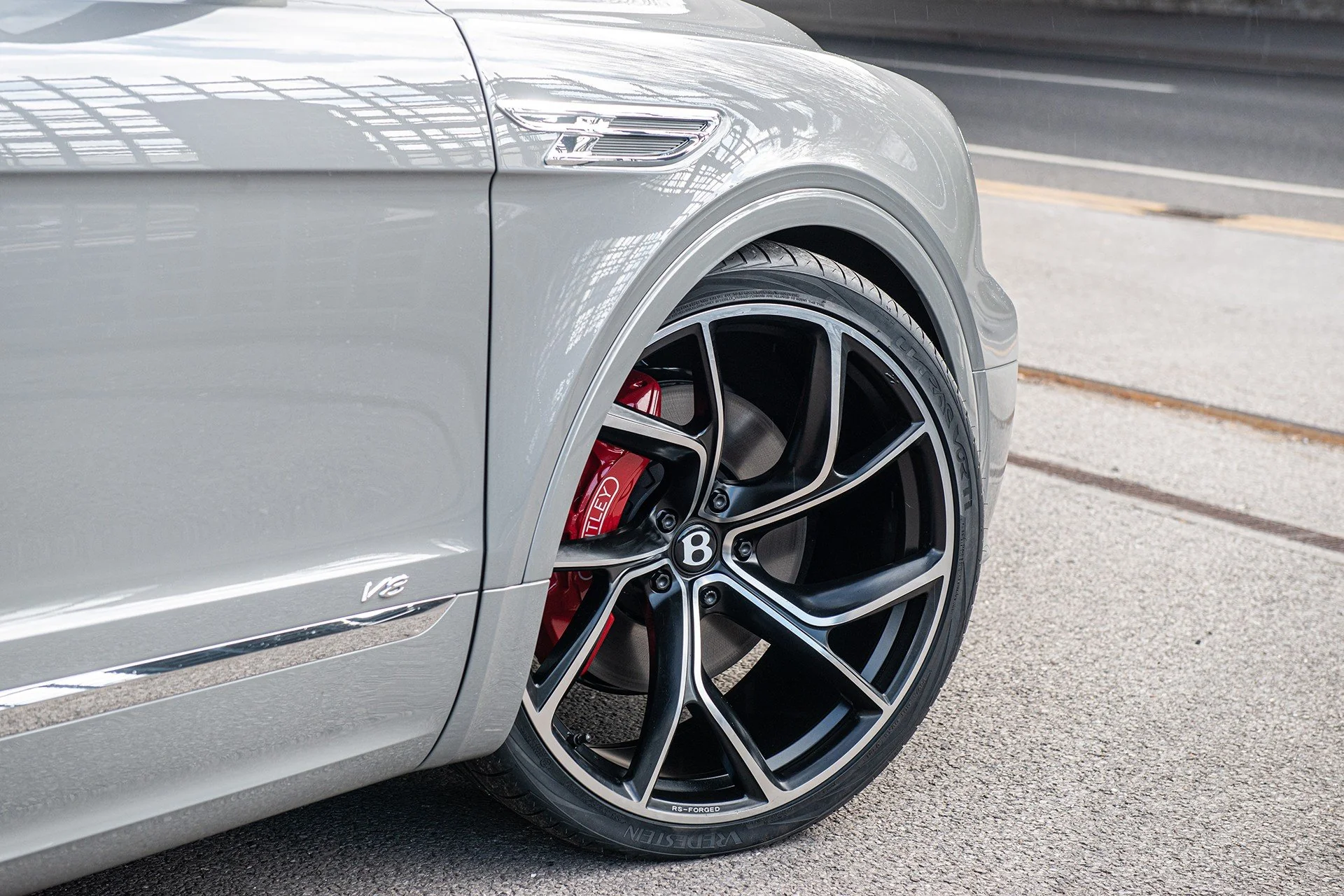 Bentley Bentayga (2020 Onwards) - Type 56 RS-Forged Alloy Wheels - Image 26