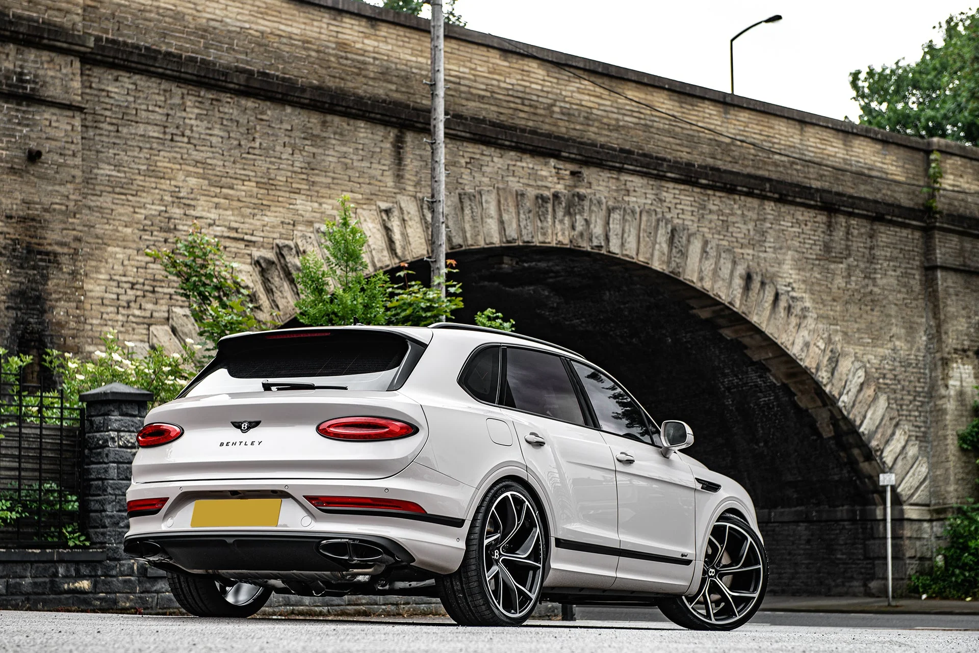 Bentley Bentayga (2020 Onwards) - Type 56 RS-Forged Alloy Wheels - Image 39