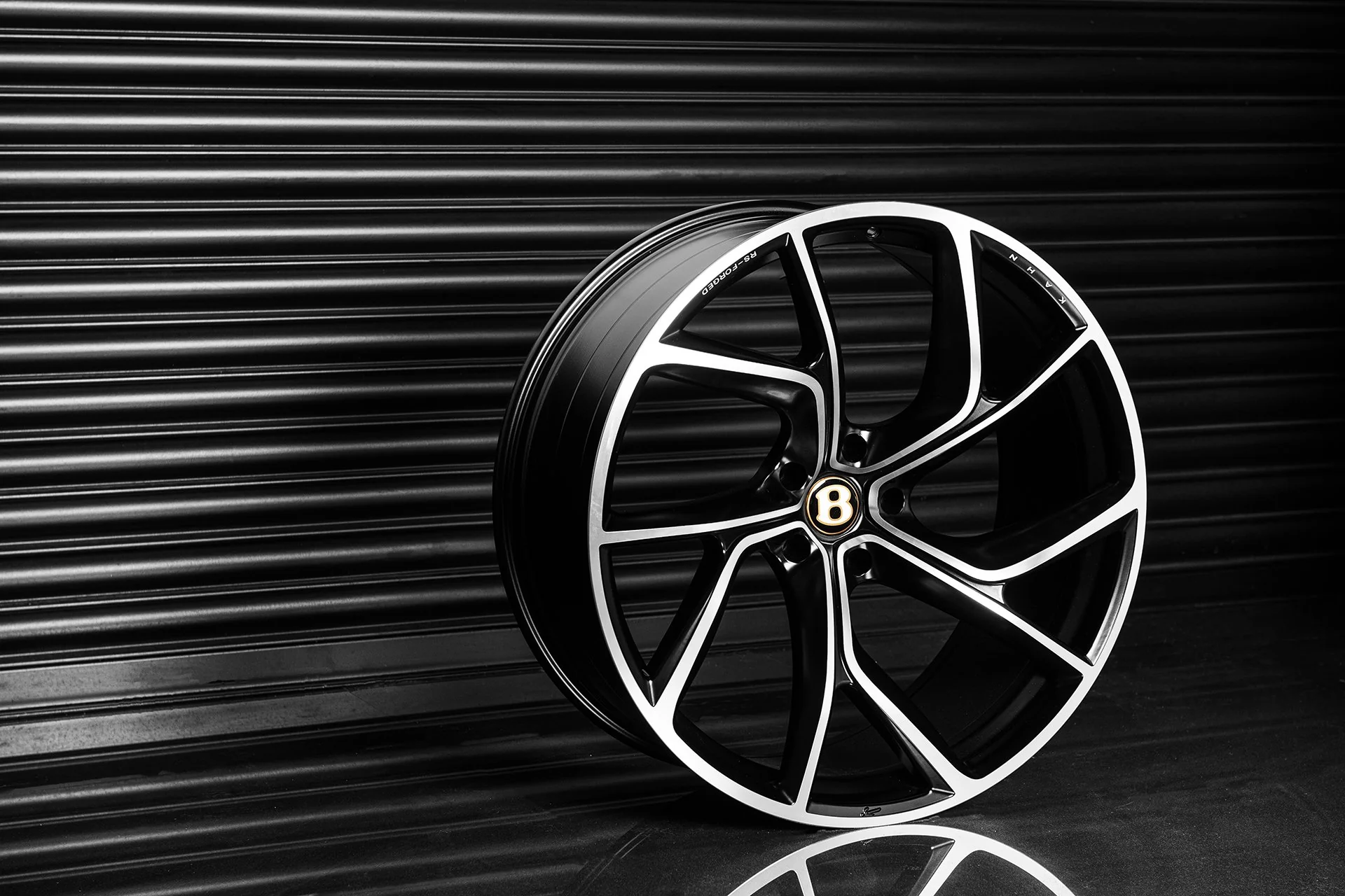 Bentley Bentayga (2020 Onwards) - Type 56 RS-Forged Alloy Wheels - Image 6