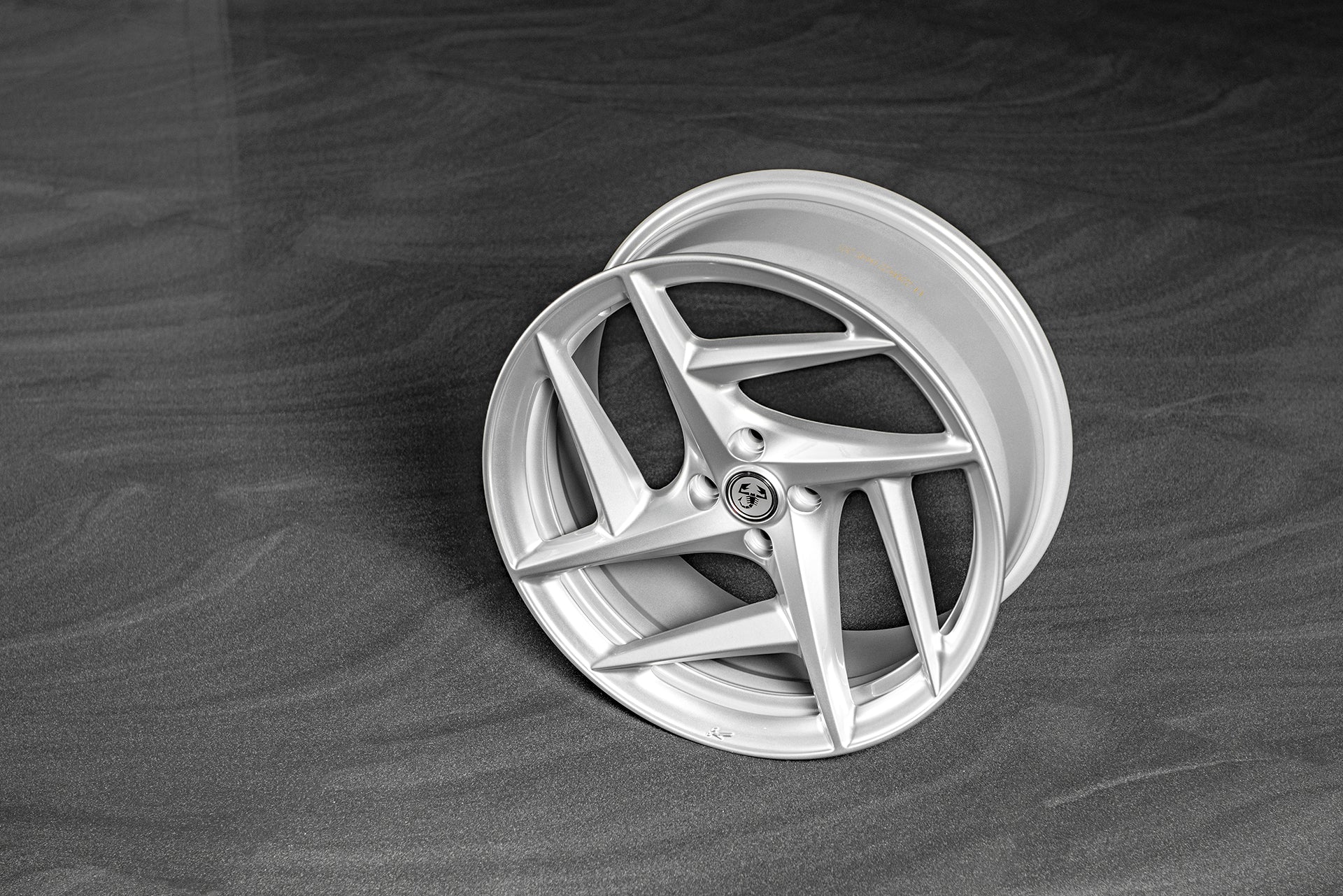Fiat 500E (2020 Onwards) Type 52 Alloy Wheels - Image 27