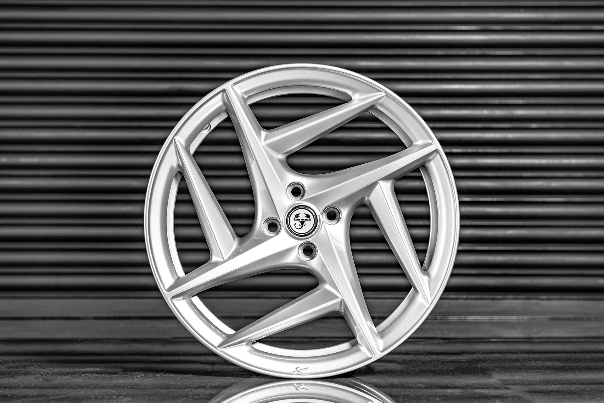 Fiat 500E (2020 Onwards) Type 52 Alloy Wheels - Image 34
