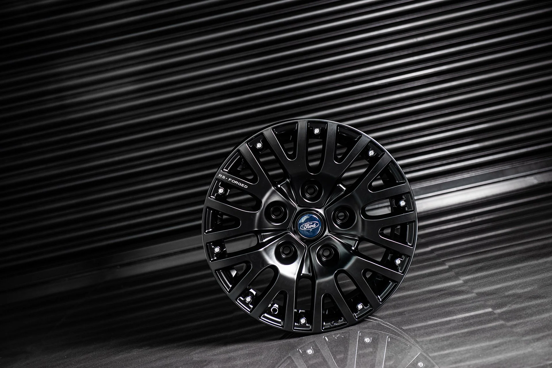 Ford Transit (2012-2023) 1965 RS-Forged Custom Alloy Wheels - Image 3