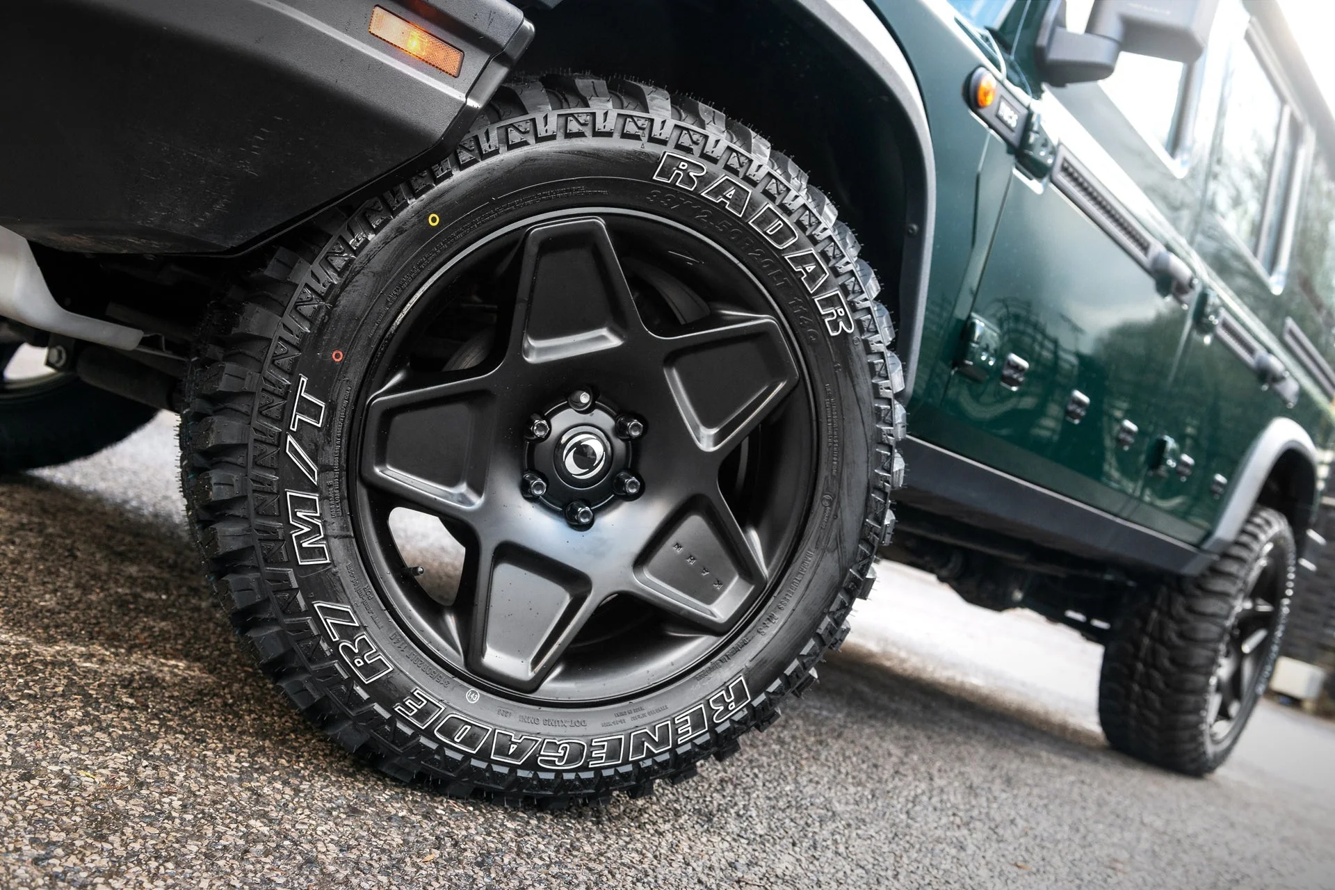 INEOS Grenadier (2023 Onwards) Alloy Wheels - Mondial Retro RS-Forged - Image 6