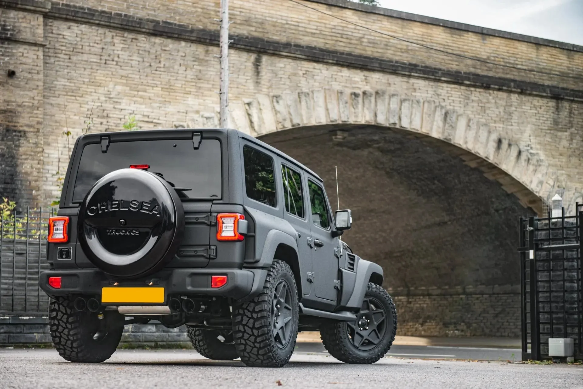 Jeep Wrangler JL (2018 Onwards) RS-Forged Alloy Wheels - Mondial Retro - Image 34