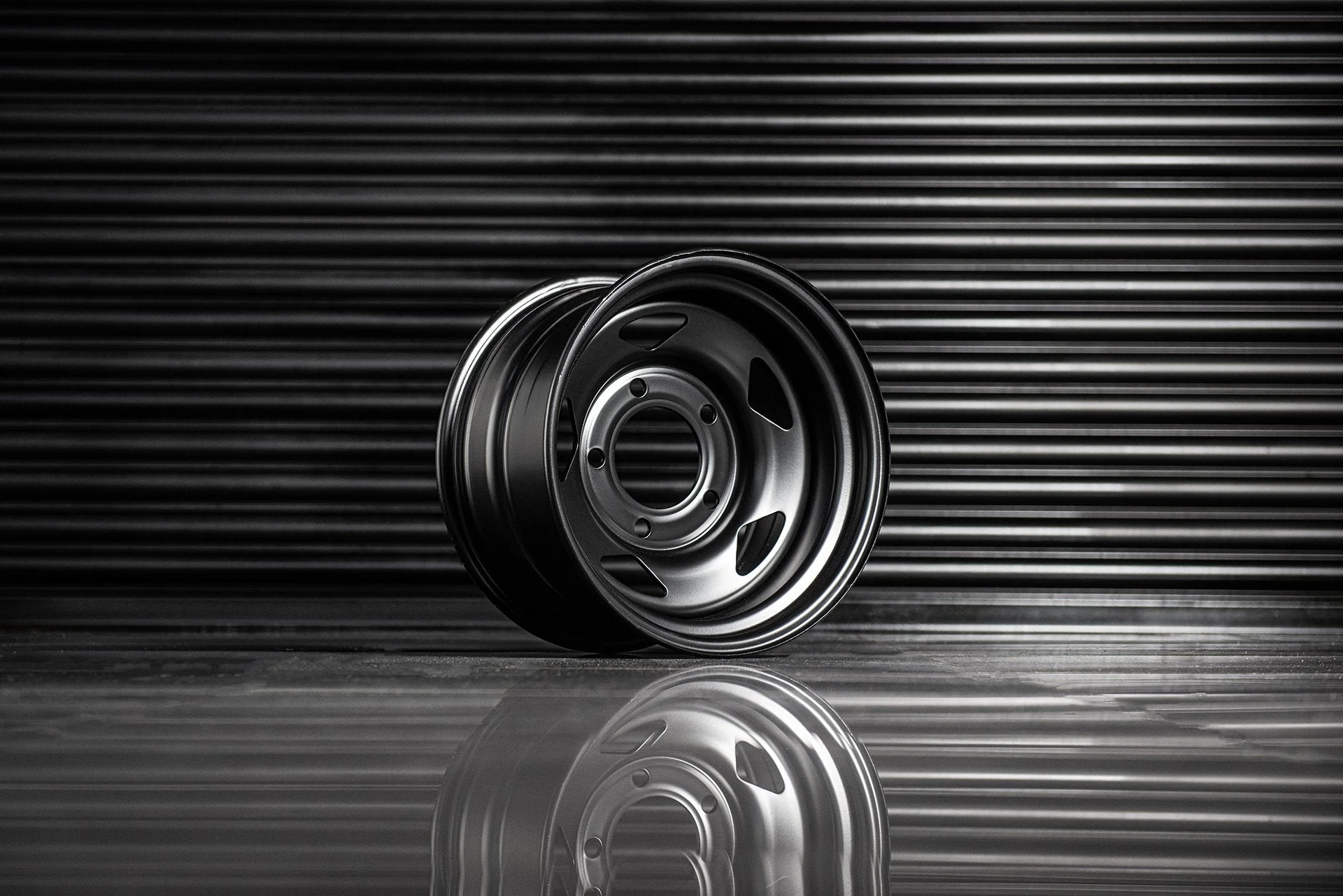 Land Rover Defender (1991-2016) Steel Wheels - 1947 Heritage - Image 19