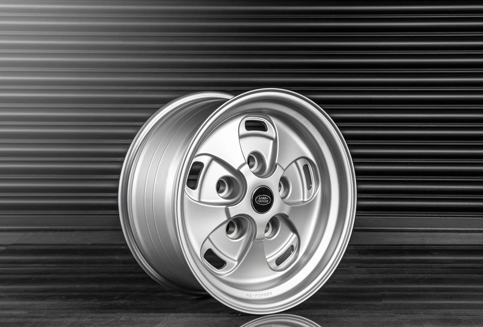 Land Rover Defender (1991-2016) RS-Forged Alloy Wheels - Rostyle Inspired - Image 4