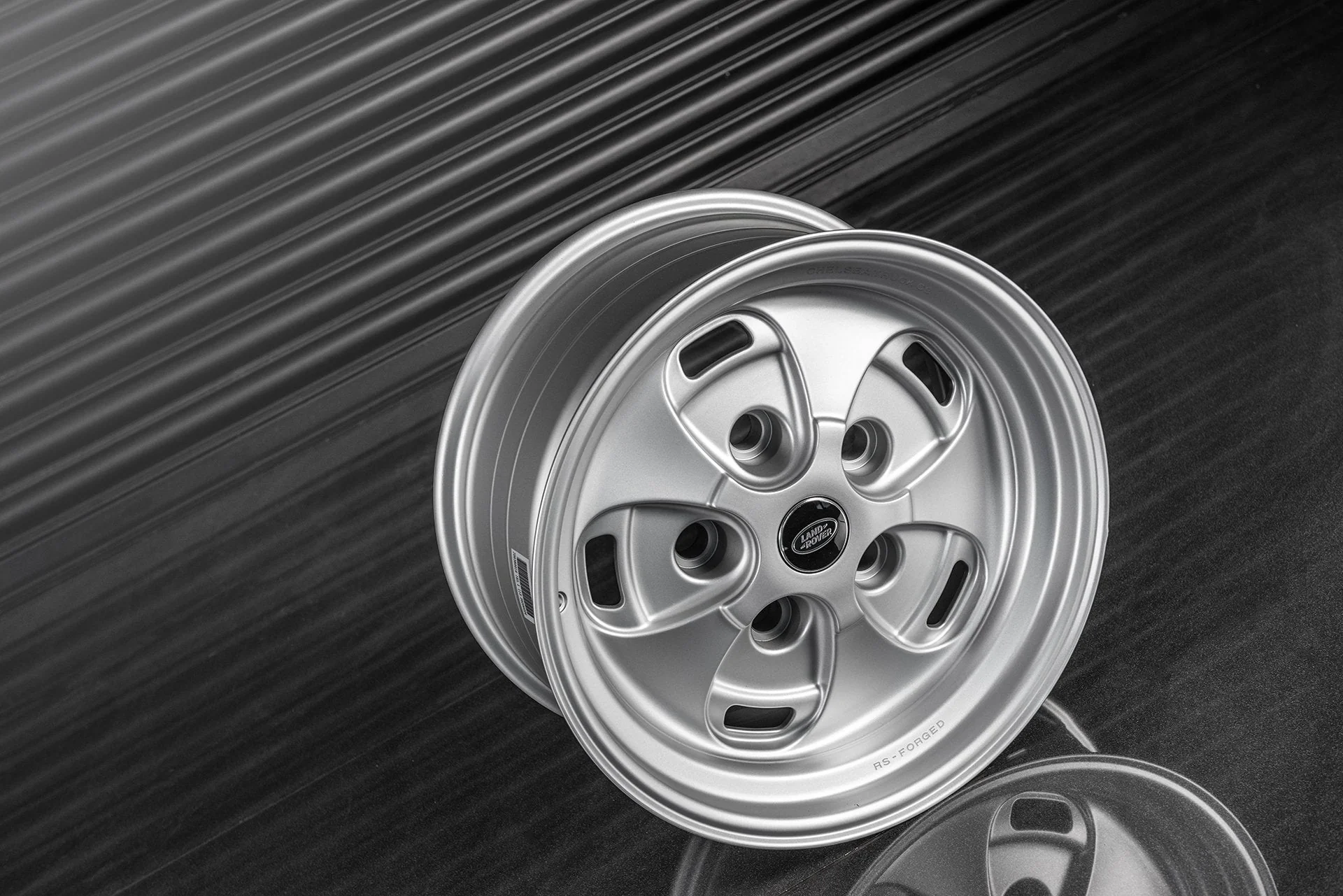 Land Rover Defender (1991-2016) RS-Forged Alloy Wheels - Rostyle Inspired - Image 7