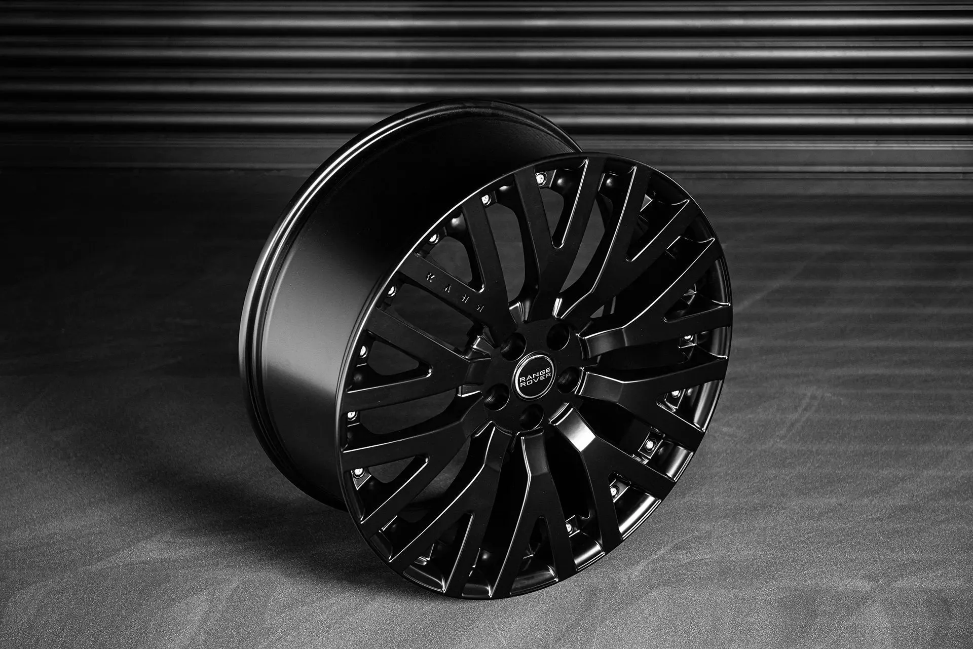 Land Rover Defender (2020 Onwards) Alloy Wheels - RS-2 Light - Image 23