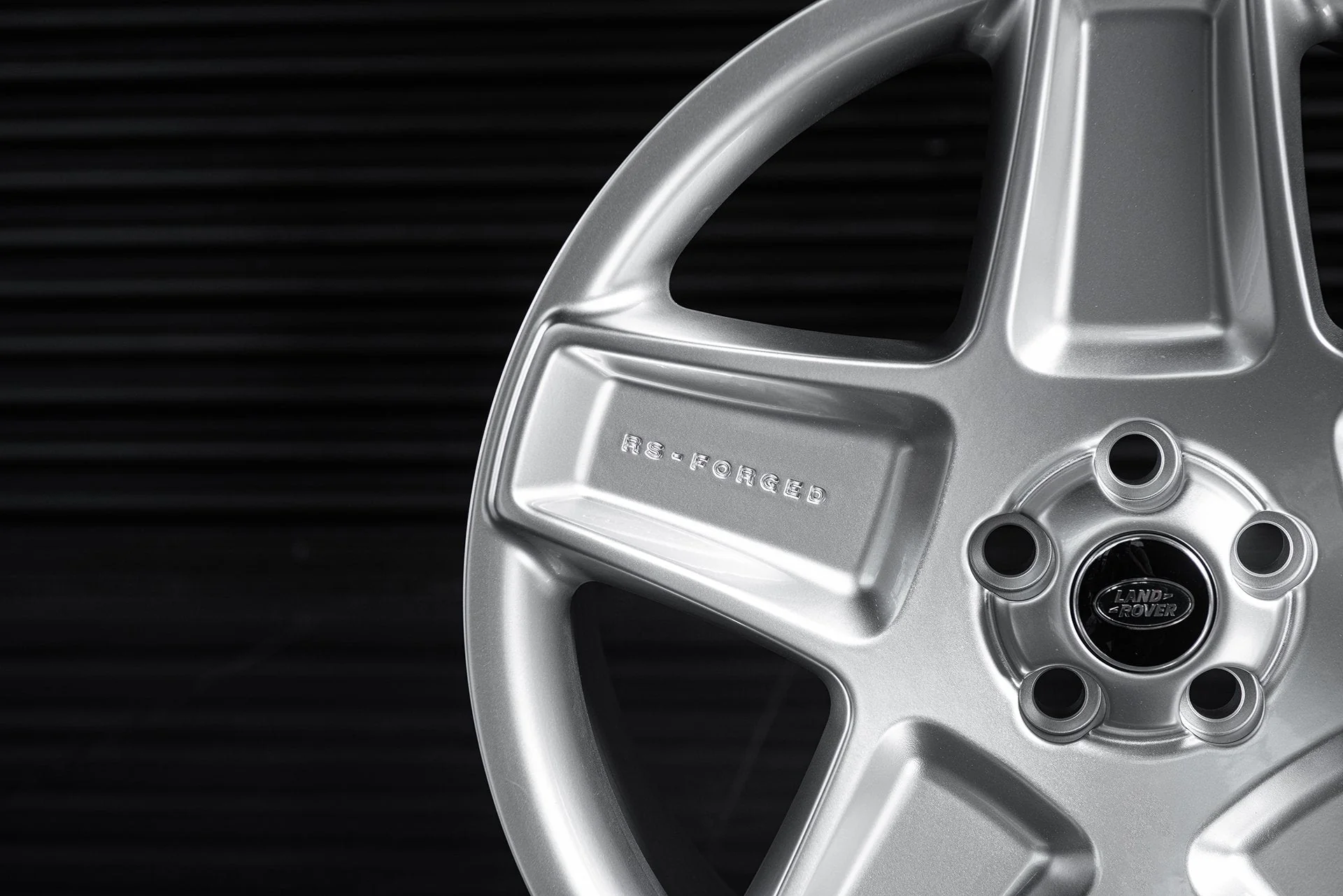 Land Rover Defender (2020 Onwards) RS-Forged Alloy Wheels - Mondial Retro - Image 6