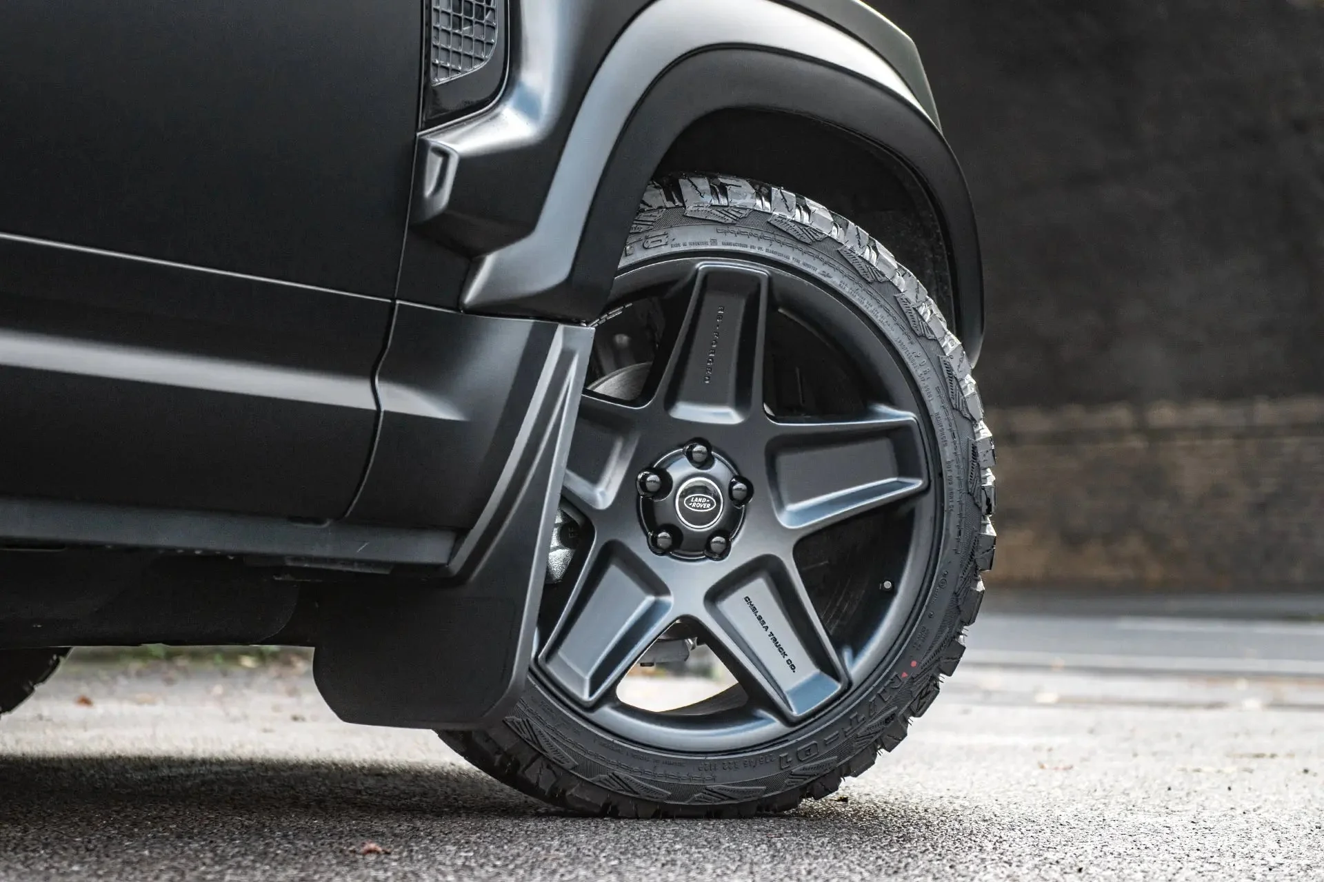 Land Rover Defender (2020 Onwards) RS-Forged Alloy Wheels - Mondial Retro - Image 20