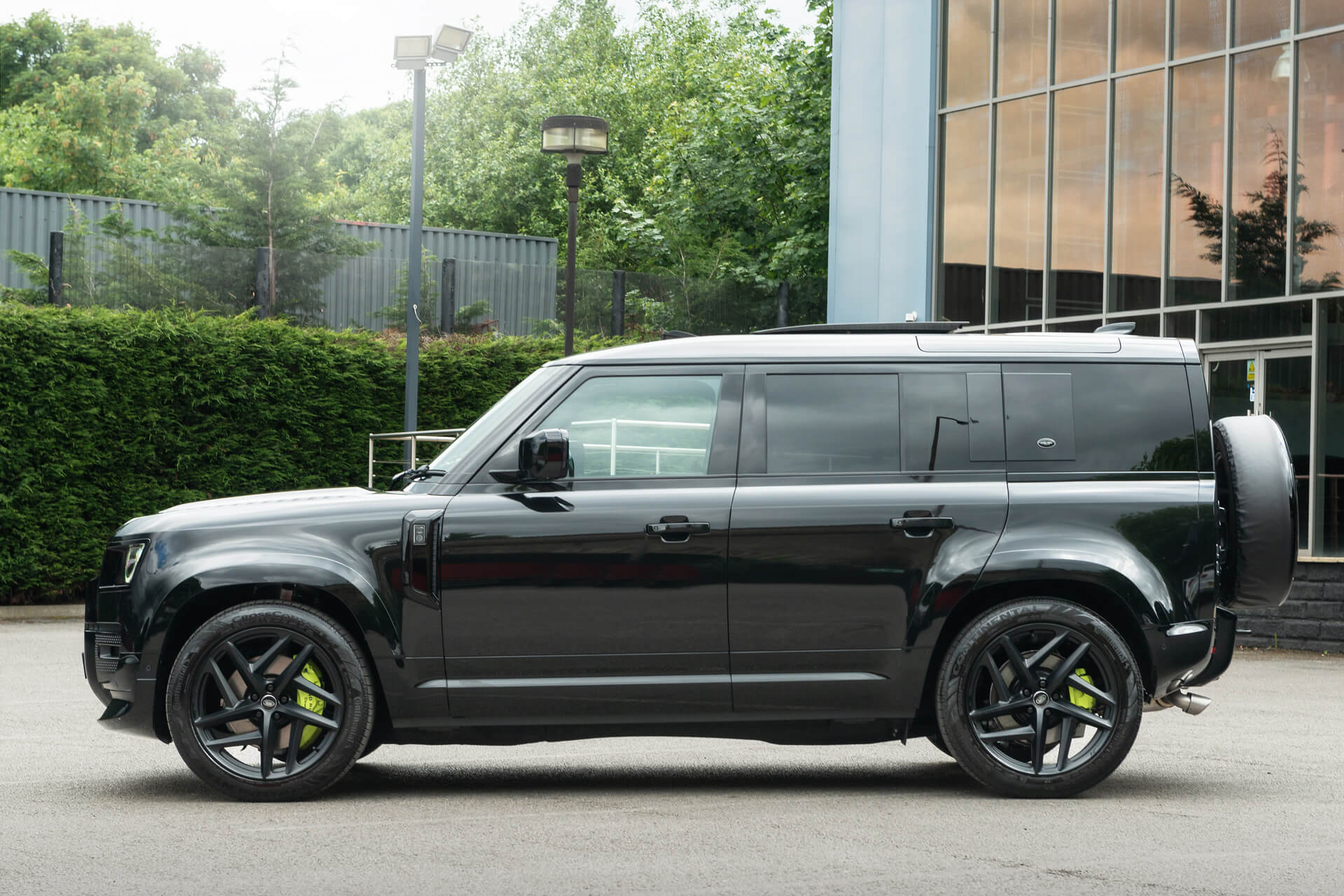 Land Rover Defender (2020 Onwards) RS-Forged Alloy Wheels - Type 52 - Image 19
