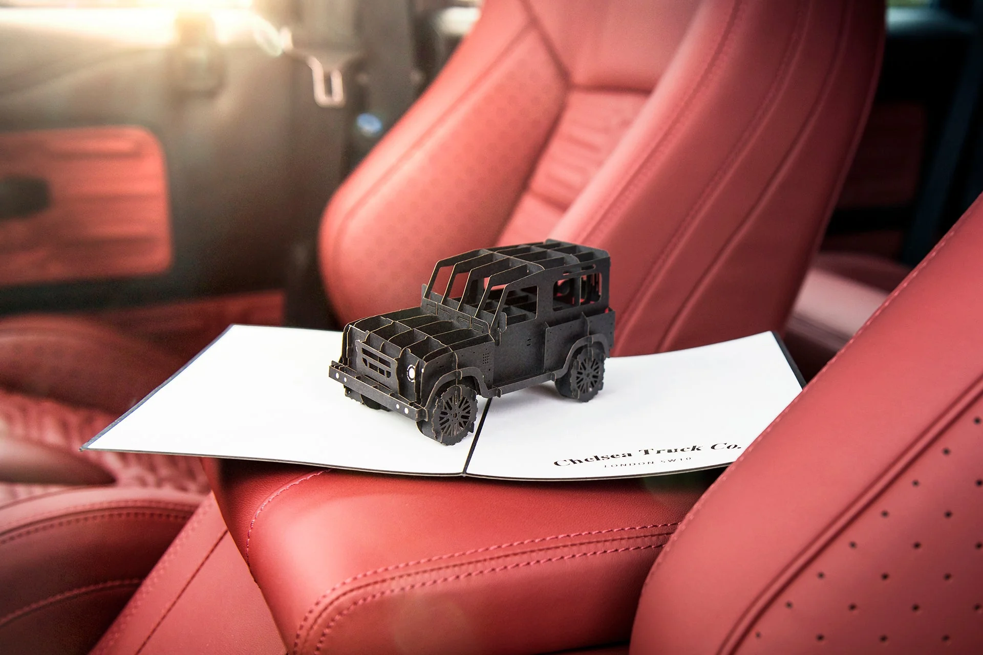 Land Rover Defender 90 (1991-2016) 3D Pop Up Greeting Card - Image 5