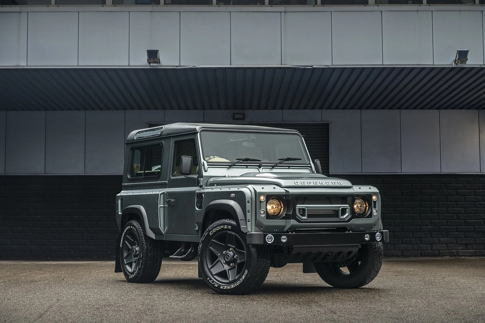 Land Rover Defender (1991-2016) RS-Forged Alloy Wheels - Mondial Retro - Image 15