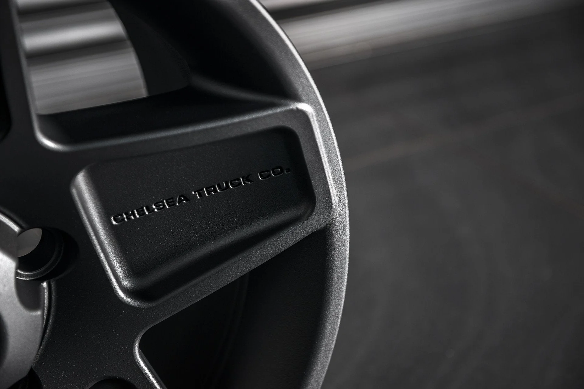 Land Rover Defender (1991-2016) RS-Forged Alloy Wheels - Mondial Retro - Image 6