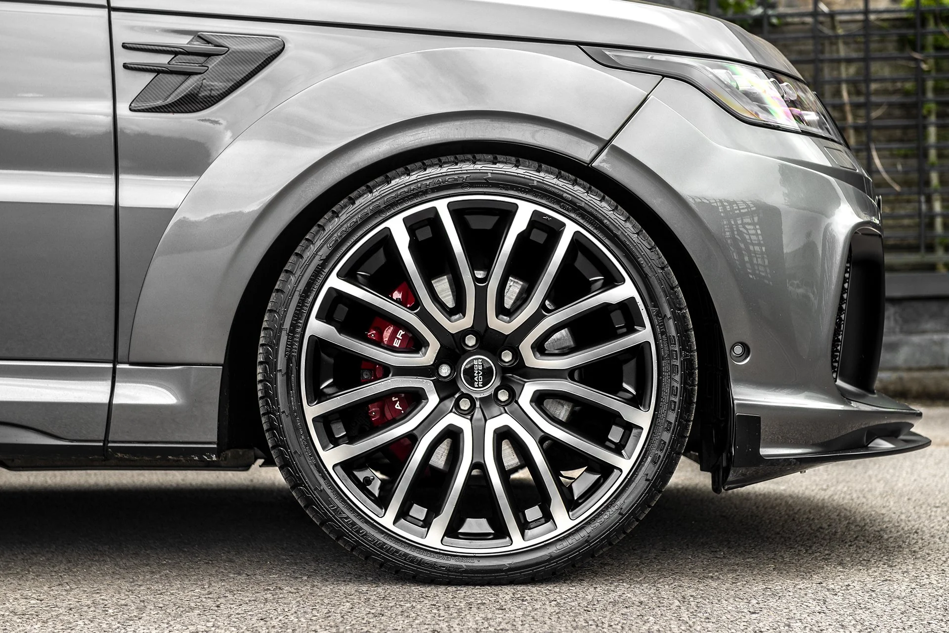 Range Rover Sport SVR (2015-2018) Pace Car Light Alloy Wheels - Image 9