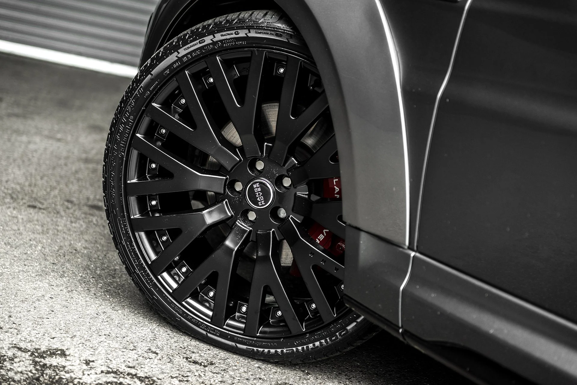 Range Rover Sport SVR (2015-2018) RS-2 Light Alloy Wheels - Image 5