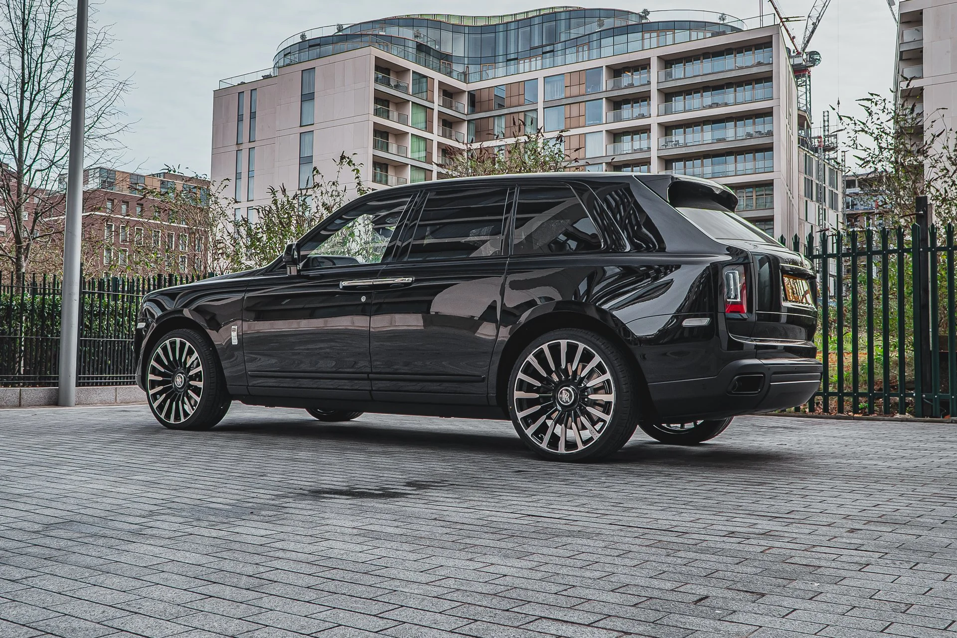 Type 61 Forged Lightweight Alloy Wheels Suitable For Rolls Royce Cullinan (2018 Onwards) - Image 23